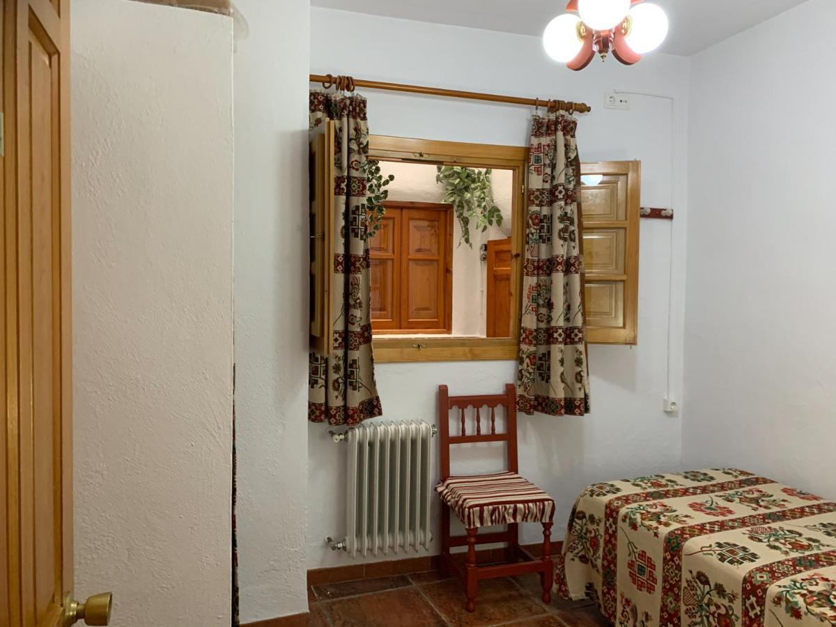 Hostal Atalaya En Capileira Cb Exterior photo