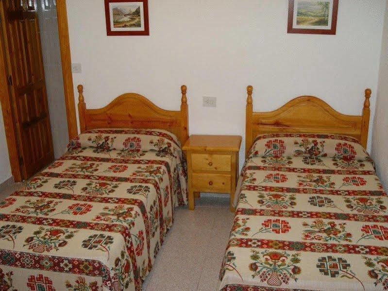 Hostal Atalaya En Capileira Cb Exterior photo